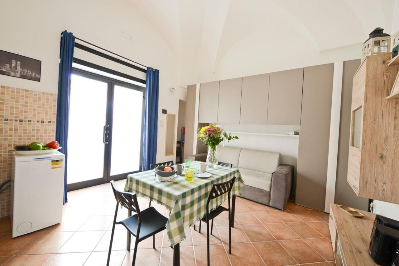Casa Victoria Apartment Остуни Екстериор снимка
